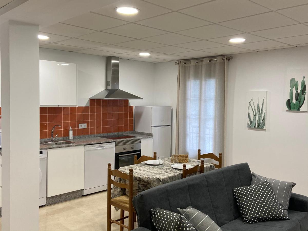 Os Arcos - Apartamentos Turisticos Portomarin Eksteriør billede